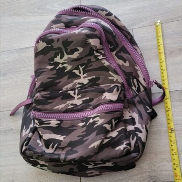Clements Ribeiro ‘POP’ Full Size purple camouflage backpack 12X14 main image 6